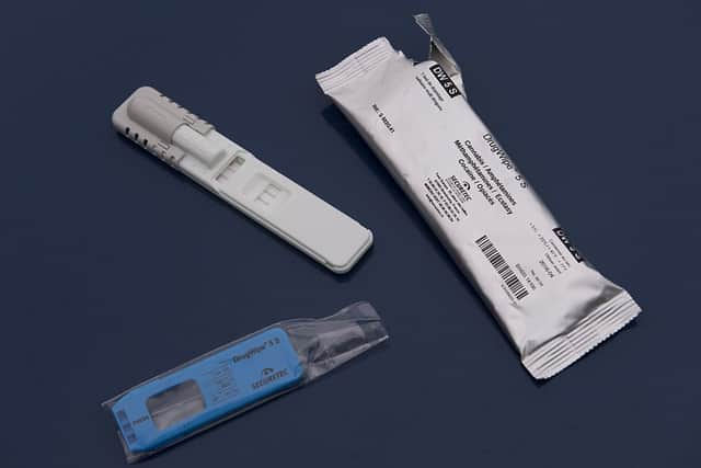 Police can use roadside “drug wipes” to test for several illegal substances (Photo: LIONEL BONAVENTURE/AFP via Getty Images)