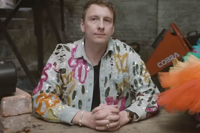 Joe Lycett has donated £10,000 to LQBTQ+ charities (Photo: Joe Lycett / Twitter)