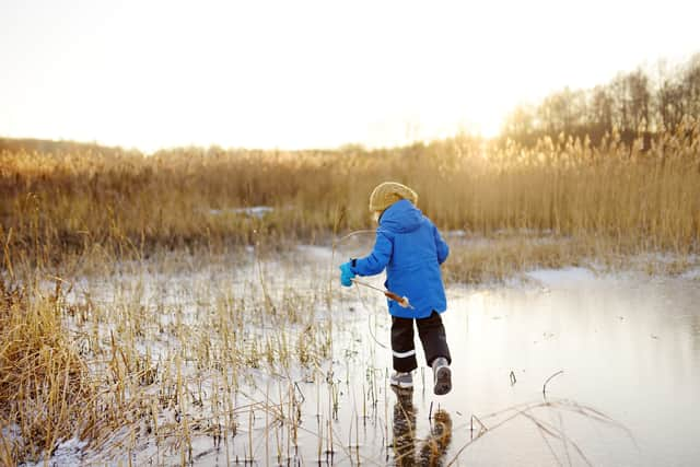 Cleveland Fire and Rescue warn kids to not play on ice and frozen lakes as it is dangerous (Adobe)