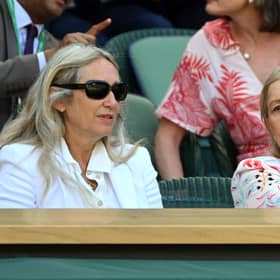Czech’s former tennis player Martina Navratilova (R) has received a double cancer diagnosis
