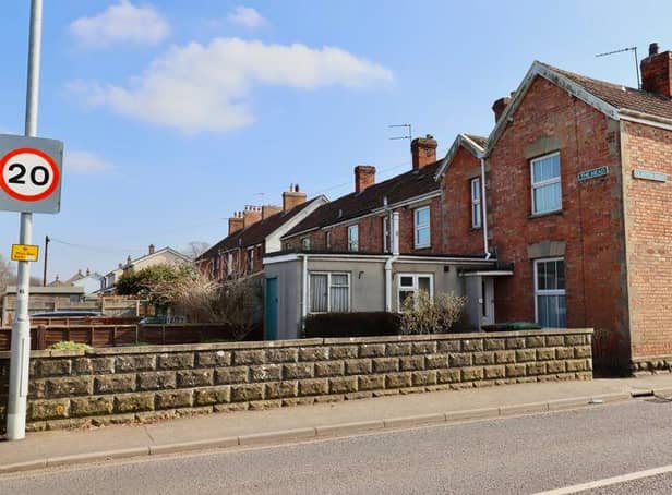 The property was bought by Gifford’s parents in 1921.