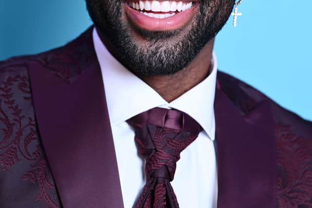 The winner will secure a record deal, a collaboration with Jason Derulo himself