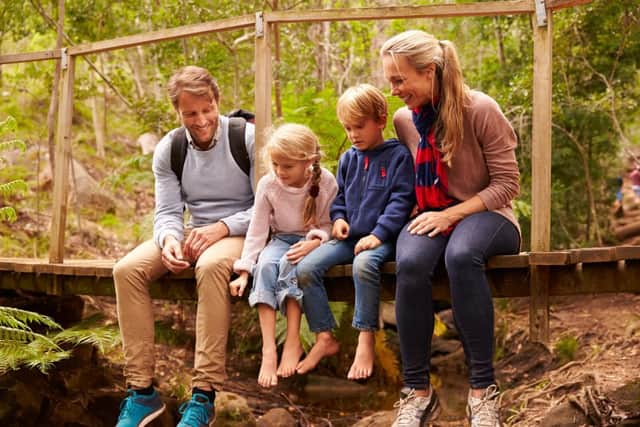 The traditional game of Pooh Sticks (photo: adobe)