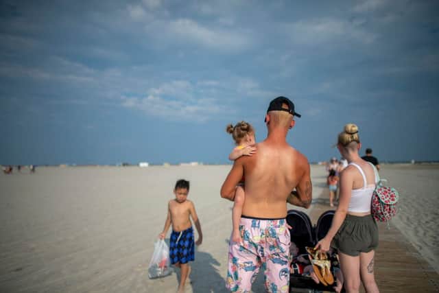 The Met Office expects temperatures to climb as high as 33C in some areas (Photo: Mark Makela/Getty Images