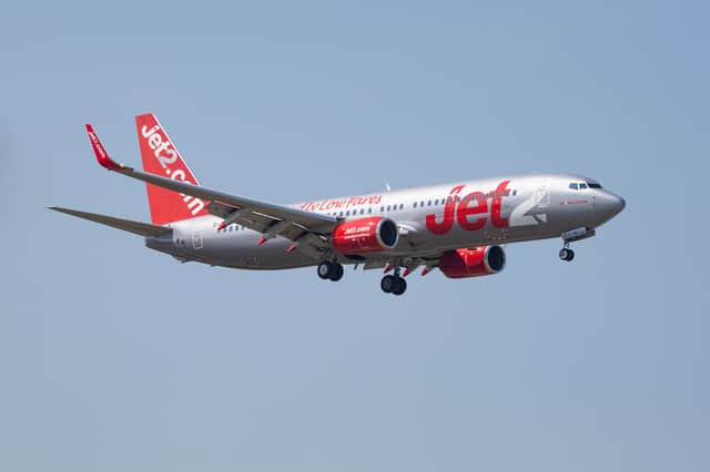 A jet2.com low cost carrier Boeing 737-800 landing at Thessaloniki Makedonia airport (Photo: Shutterstock)