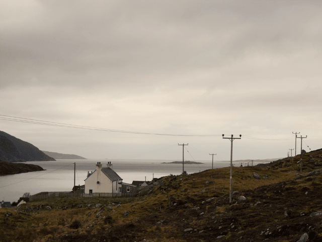Property on Scottish island with beaches compared to the Caribbean listed for £65,000 - but there’s a catch 