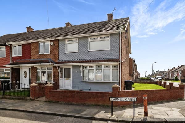 A three-bedroom home has gone up for sale with an interesting feature - a wall with a huge Peaky Blinders mural. 