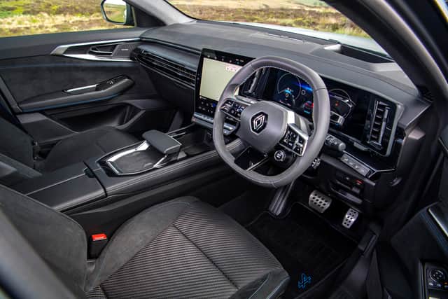 The Austral's interior is a strong blend of decent quality materials and user friendly design (Photo: Renault)