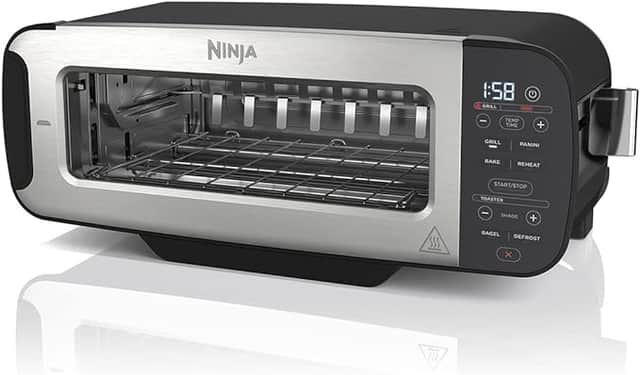 Ninja 3-in-1 toaster. Photo: Amazon