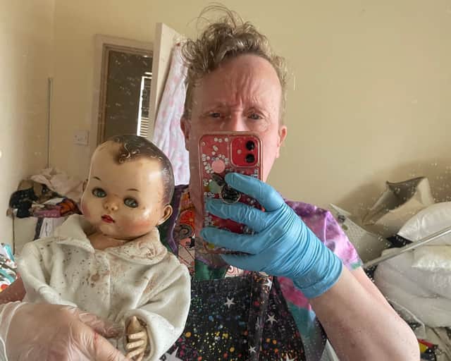Lisa Curtis grew up with a fondness of 'collecting' things. Now the mum-of-three spends every day walking into hoarders' homes to help them tackle their habits.