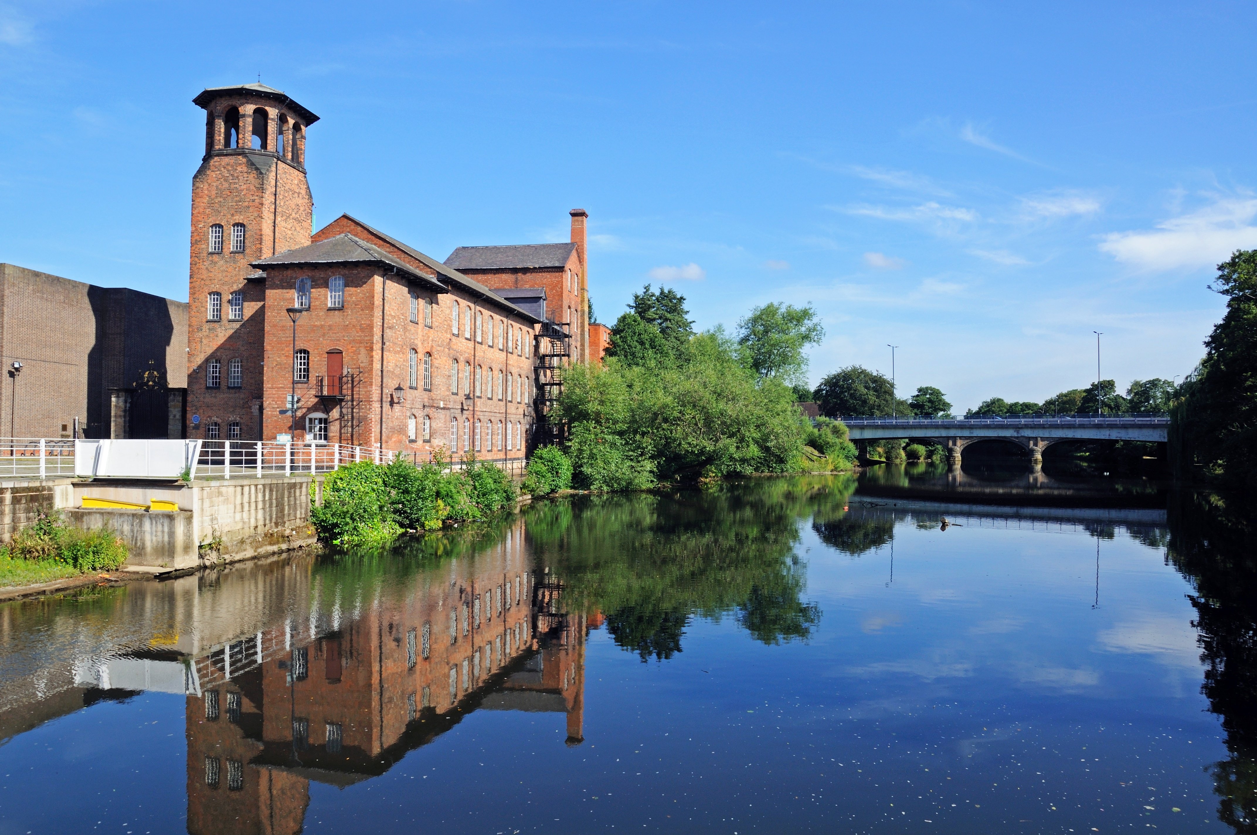 East Midlands school holidays 2025 Full list of term dates
