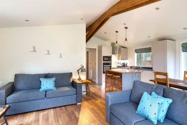 Hoseasons the Spinney 3 Spa Lodge 