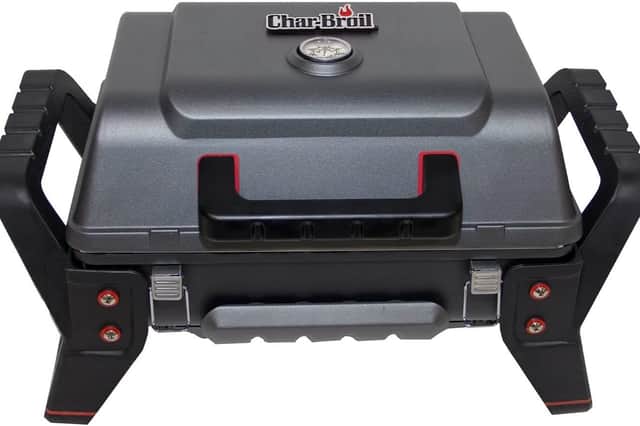 The Char-Broil X200 Grill2Go is a compact, durable gas barbecue designed for portable outdoor cooking