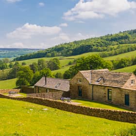 Pingle Cottage with its beautiful Peak District backdrop