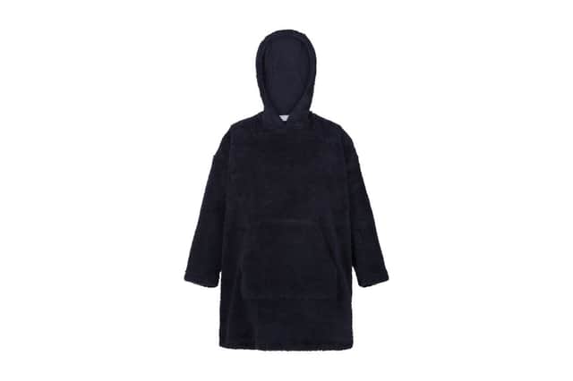 The Regatta Kids' cosy poncho is the must-have winter essential for movie nights and gaming marathons