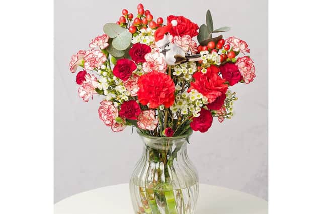 Happy Christmas letterbox bouquet