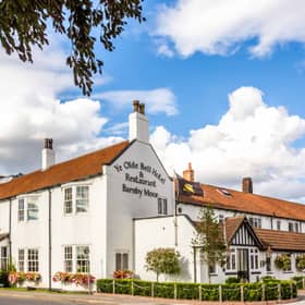 Ye Olde Bell Hotel exterior