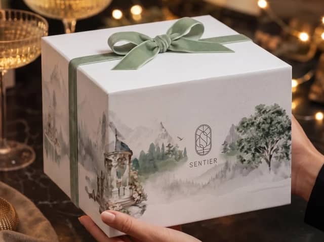 I usually avoid 12-day advent calendars but the Sentier fragrance one changed my mind