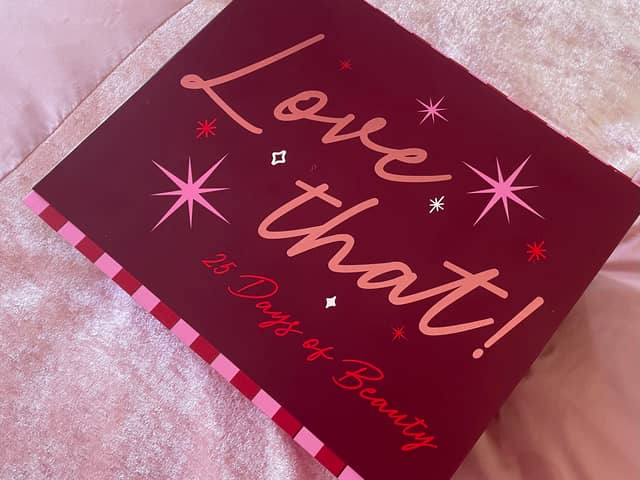 The M&S Beauty Advent Calendar 2026 contains 25 beauty treats from brands including Estée Lauder, Benefit, bareMinerals and Color Wow.