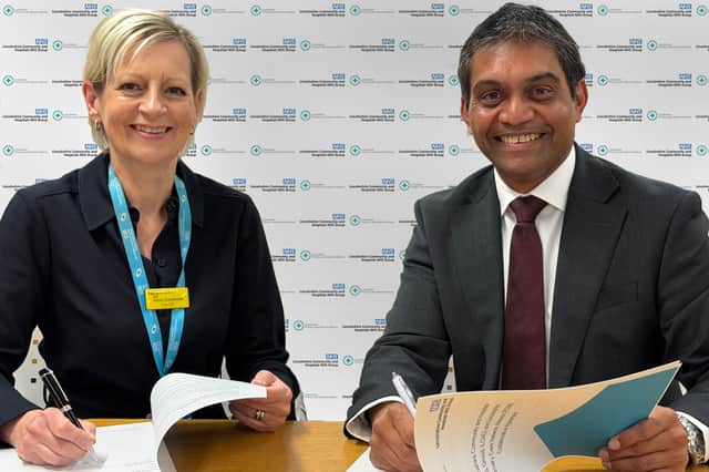 Professor Karen Dunderdale, Chief Executive of Lincolnshire Community and Hospitals NHS Group and Dr Kaval J Patel, Chief Executive, Lincolnshire PCN Alliance, signing the new Collaborative Agreement.