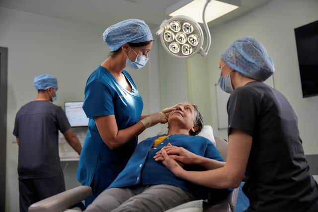 Lincolnshire eye clinic recognised for caring for colleagues too