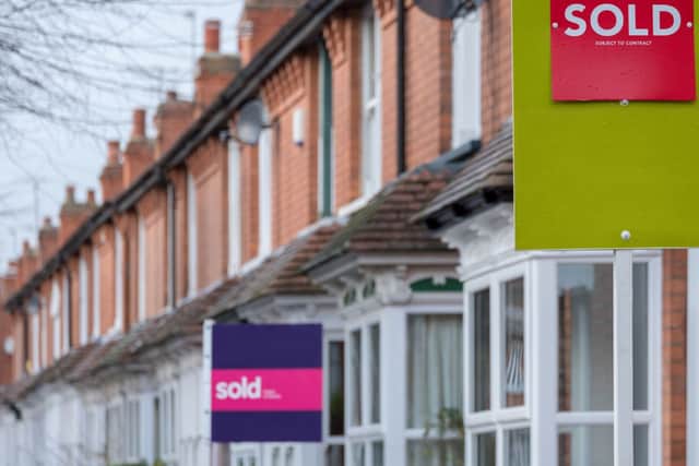 Completion time on houses hit a record high in England in 2026.