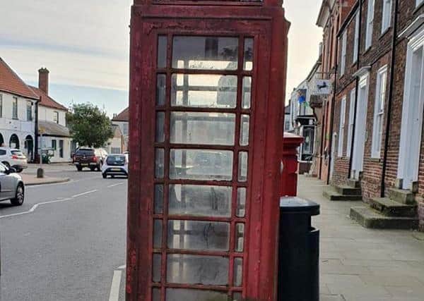 The phone box which is blocking the view at the pedestrian crossing is on the agenda of a special meeting in Spilsby.