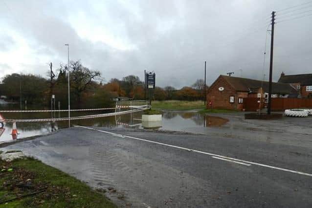 Flooding at Holton le Moor
Picture by Barbara Scott EMN-190312-104031001