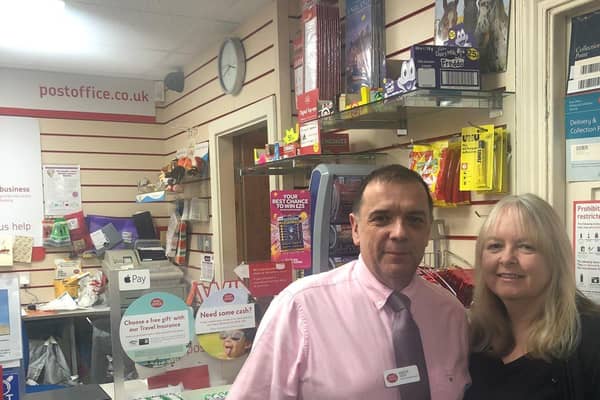Martin Sizer and Kaye Lee who run Caistor Post Office EMN-200307-142559001