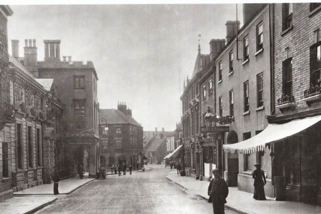 Turner’s Bakery, showing the oriel window – now in the Marquis of Granby.