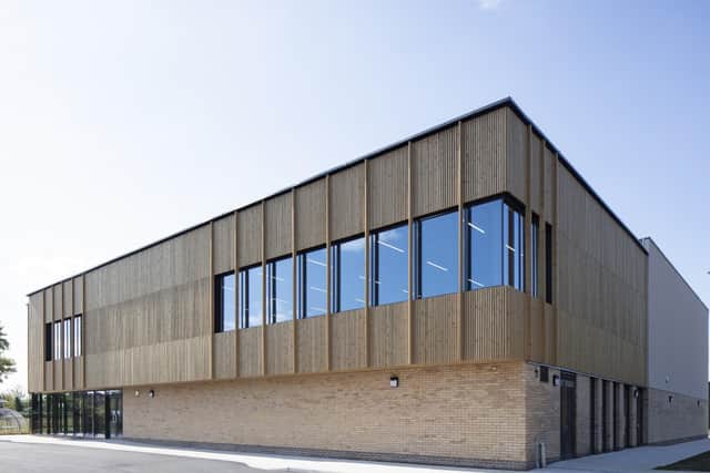 Market Rasen's new leisure centre EMN-200107-074603001