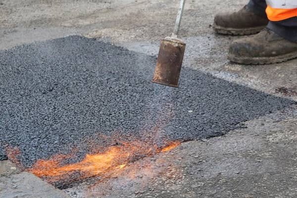 Potholes - Finishing the repair STO-180226-124121001