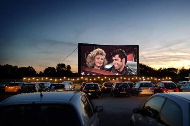 Nightflix. EMN-200608-214158001