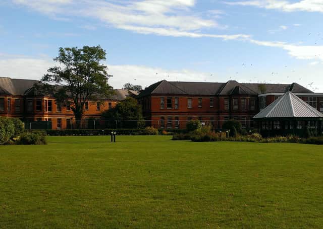 The old wards of Rauceby Hospital will not be demolished, but instead converted for residential use according to new proposals by Invicta Developments. EMN-200924-092902001