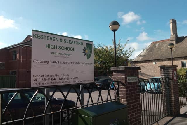 Kesteven and Sleaford High School. EMN-200925-165229001