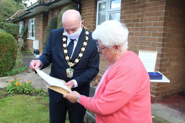 Good Neighbour Award – Chairman Steve England and Marjorie Hales
