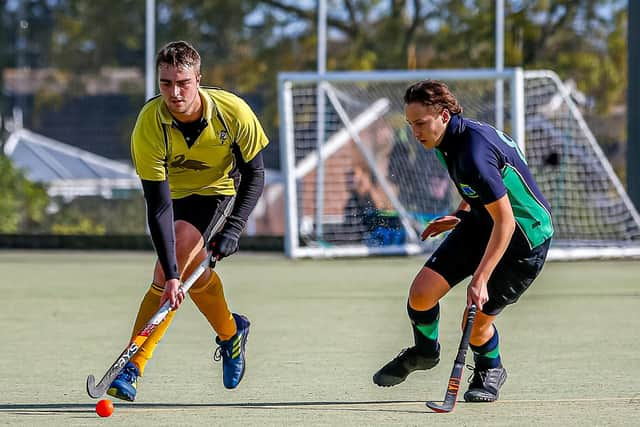 Action from Saturday's derby. Photo: David Dales.