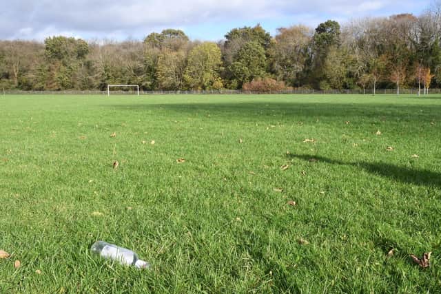 Concerns about antisocial behaviour at Woodside play park EMN-200211-163329001