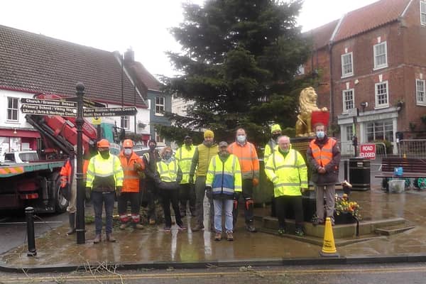 Caistor Christmas tree (photo courtesy of Mike Galligan) EMN-201117-091751001