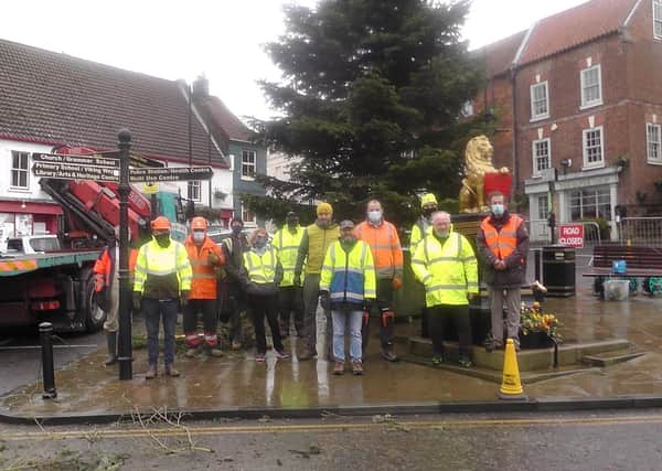 Caistor Christmas tree (photo courtesy of Mike Galligan) EMN-201117-091751001