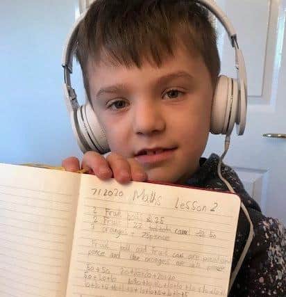 Re-adapting to home learning for William Alvey School pupils in the latest lockdown. EMN-210901-144751001