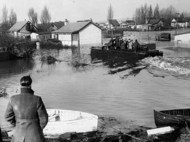 42 people died along the Lincolnshire  in the 1953 floods, including 14 in  Mablethorpe.