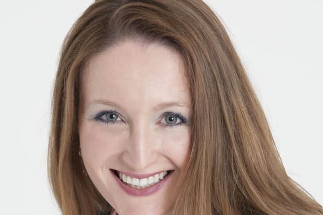 Clare Bailey EMN-210402-143928001