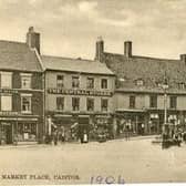 Caistor Market Place circa 1906