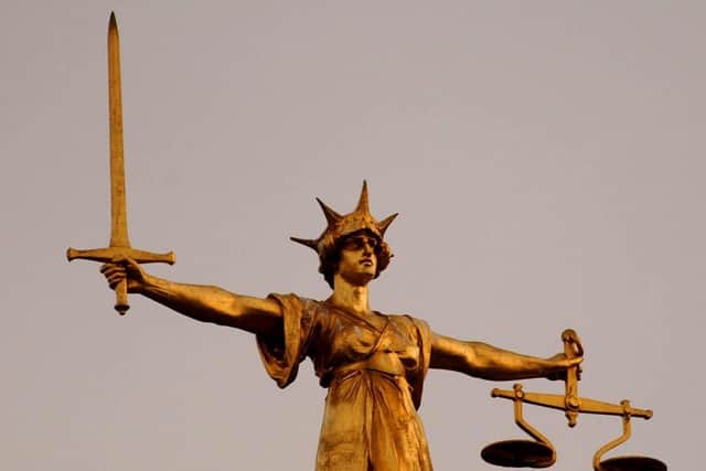 Court news. EMN-150910-150125001