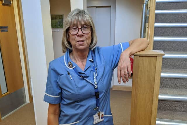 St Barnabas Hospice nurser Teresa Carter. EMN-210203-145409001
