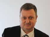 Alan Robinson. EMN-210403-112256001