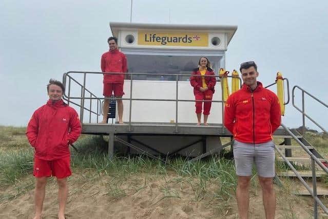 A surfer is urging others to wait until lifeguards return to the Lincolnshire coast after her leg was impaled by her board in an accident.
