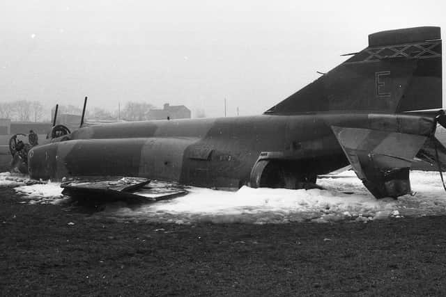 Another angle of the crashed Phantom.