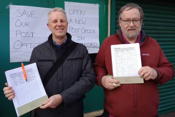 Sleaford Councillors Robert Oates and David Suiter collected hundreds of signatures in support of speeding up the replacement of the town centre post office service. EMN-201003-100844001